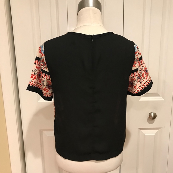 Mandala blouse - Picture 2 of 5